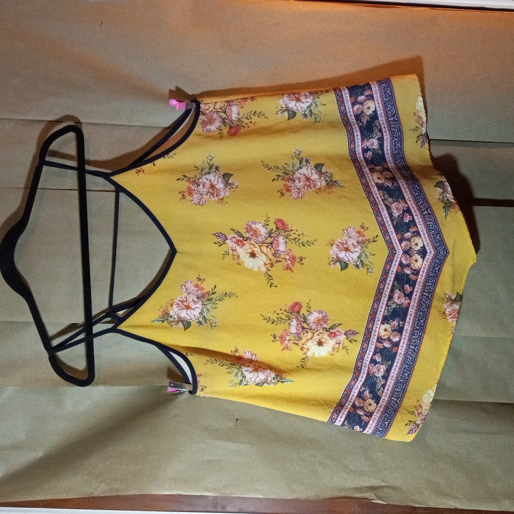 Honey peace tank top